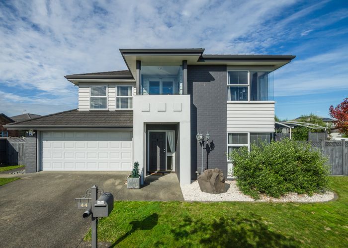  at 44 Aberdeen Crescent, Wattle Downs, Auckland