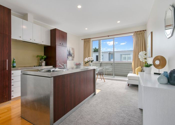  at 84/32 Edwin Street, Mount Eden, Auckland