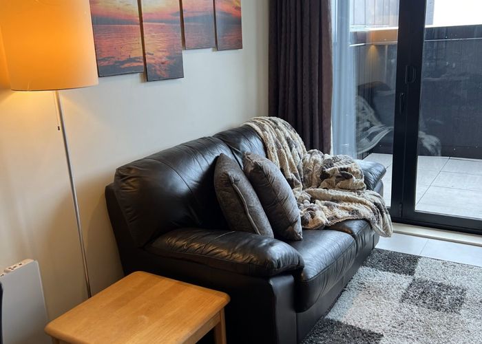  at 1i/12 CHARLES STREET, Mount Eden, Auckland City, Auckland