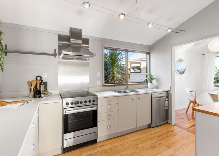  at 4/60 Birkdale Road, Birkdale, North Shore City, Auckland