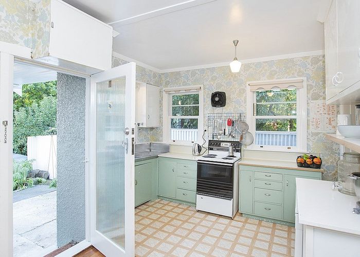  at 64 Iranui Road, Inner Kaiti, Gisborne