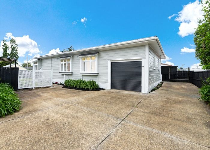  at 18 Falkirk Street, Blockhouse Bay, Auckland City, Auckland