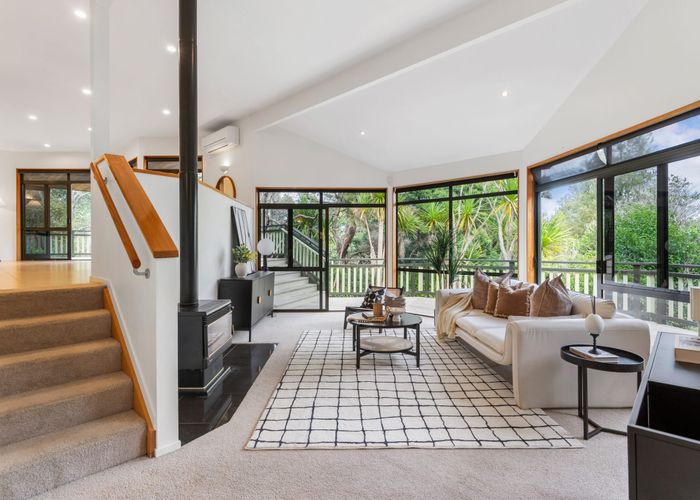  at 9 The Knoll, Greenhithe, North Shore City, Auckland