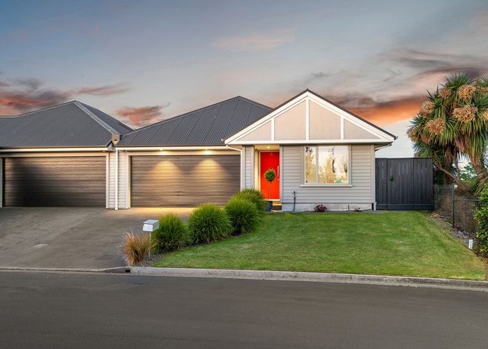  at 6 Date Crescent, Aidanfield, Christchurch City, Canterbury