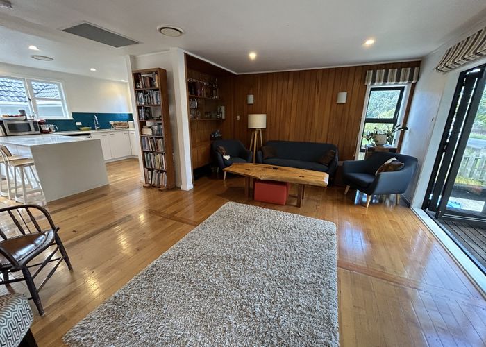  at 322 Blockhouse Bay Road, Avondale, Auckland City, Auckland