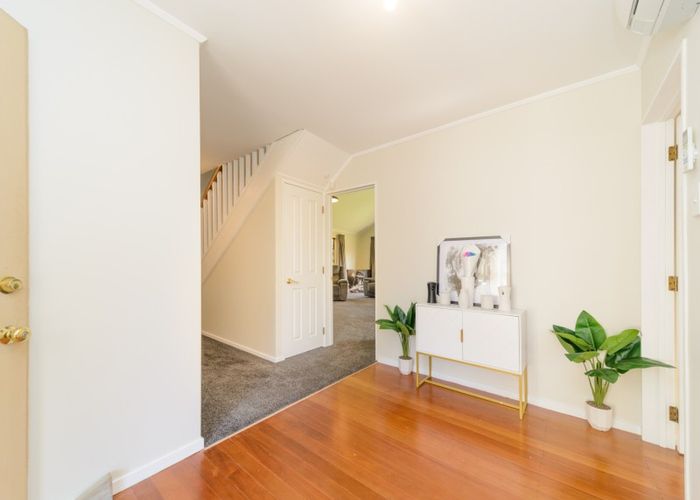  at 8 Guernsey Place, Fitzherbert, Palmerston North