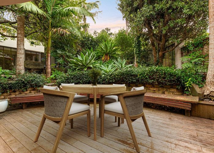  at 2/24 Heathcote Road, Castor Bay, North Shore City, Auckland