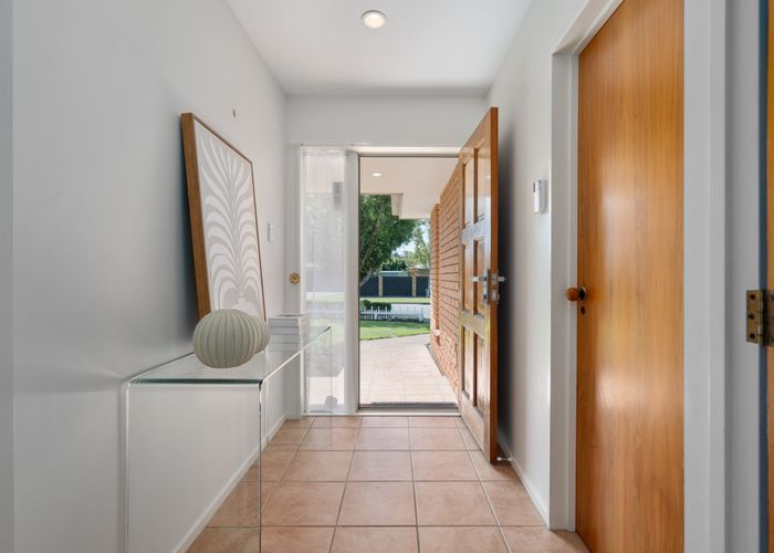  at 39 Showgate Avenue, Sockburn, Christchurch City, Canterbury