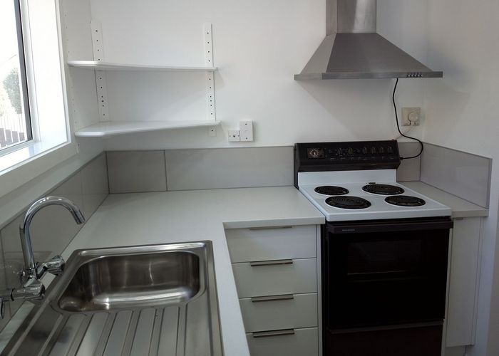  at 2/43 Edgecombe Street, Newlands, Wellington, Wellington