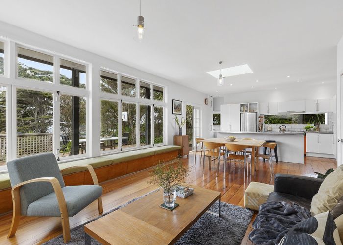  at 86 Waipapa Road, Hataitai, Wellington