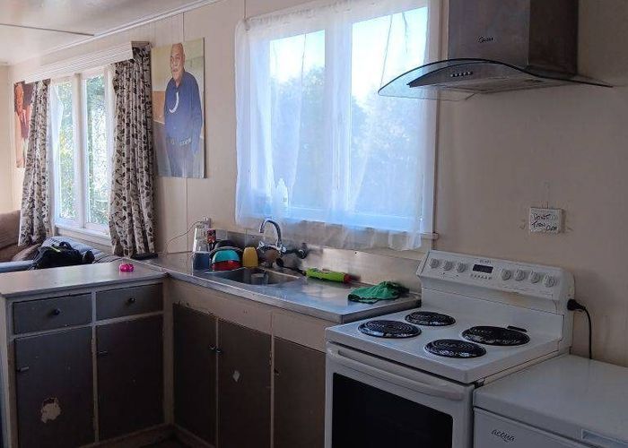  at 22 Gordon Road, Western Heights, Rotorua