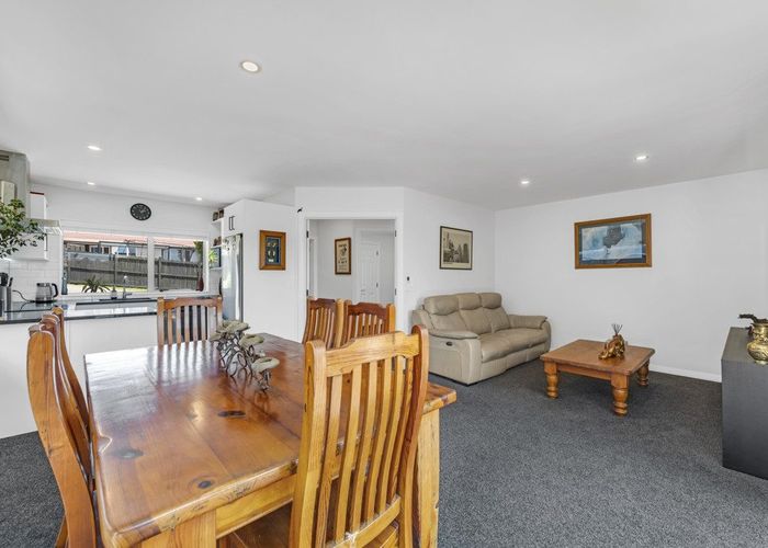  at 1/12 Ayrshire Place, Somerville, Manukau City, Auckland