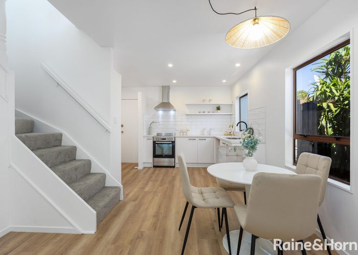  at 3/40 Arabi Street, Sandringham, Auckland