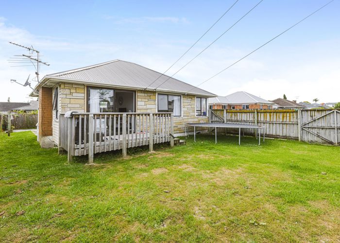  at 1/65 Cambridge Terrace, Papatoetoe, Auckland