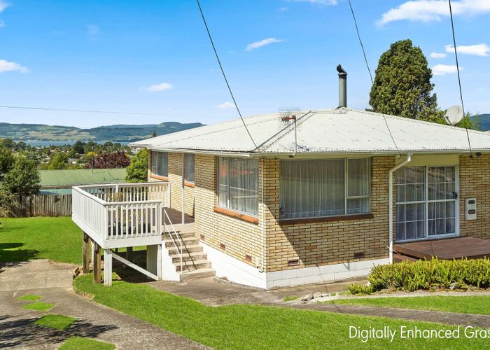  at 88 Mallard Drive, Selwyn Heights, Rotorua