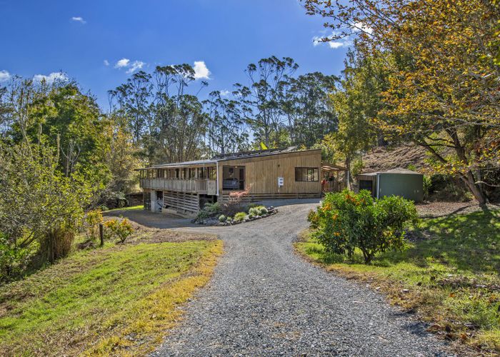  at 1214 Paparoa-Oakleigh Road, Taipuha, Paparoa