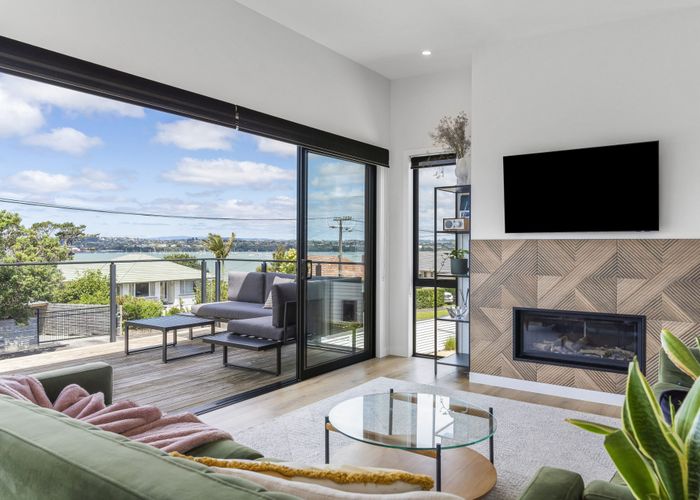  at 19 Silverton Avenue, Wai O Taiki Bay, Auckland City, Auckland