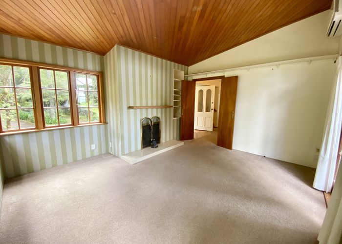  at 20 Manuka Road, Titirangi, Auckland