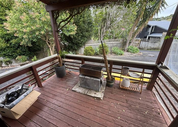  at 9 Greenvalley Rise, Glenfield, North Shore City, Auckland