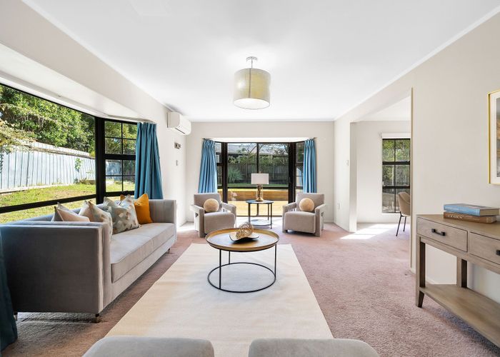  at 2/97 Matipo Road, Mairangi Bay, North Shore City, Auckland