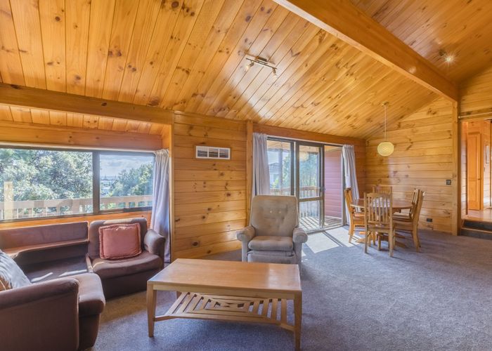  at 6 Frimley Terrace, Waikanae Beach, Waikanae