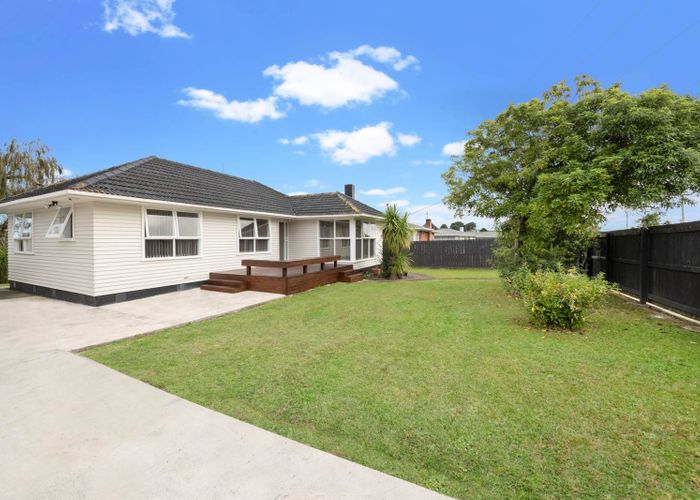  at 128 Tennessee Avenue, Mangere East, Auckland
