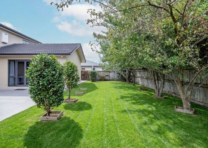  at 25 Langdale Court, Huntington, Hamilton, Waikato