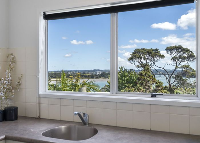  at 1/6 Oruamo Place, Beach Haven, North Shore City, Auckland