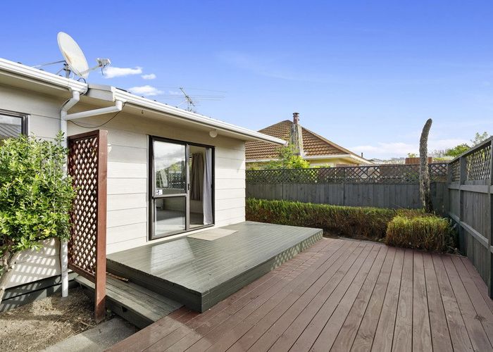  at 2/65 Wakefield Street, Alicetown, Lower Hutt, Wellington