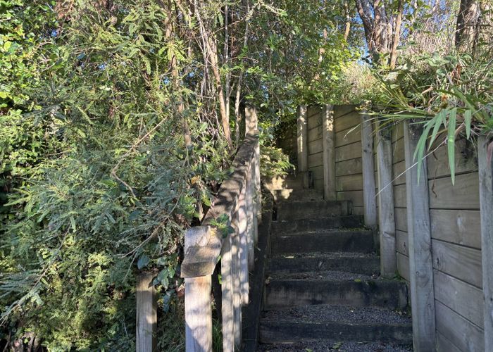  at 48 Pinehaven Road, Pinehaven, Upper Hutt, Wellington