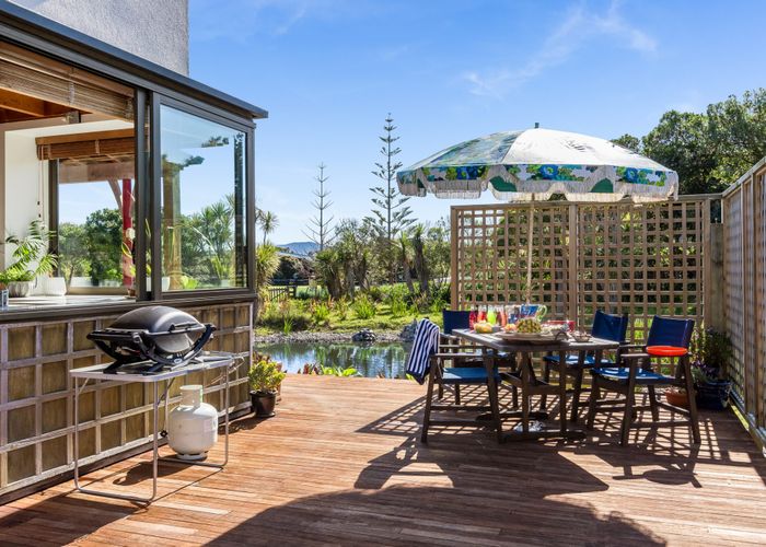 For sale 106 Paetawa Road, Peka Peka, Kapiti Coast, Wellington