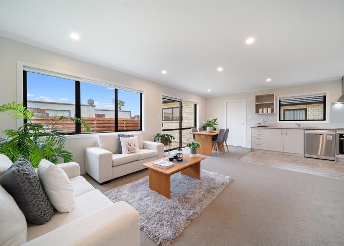  at 2/9 Heath Street, Saint Andrews, Hamilton, Waikato