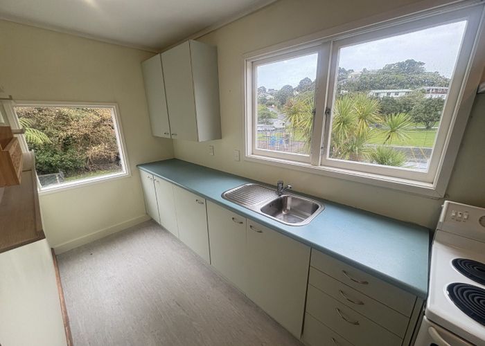 at 2A/66 Albemarle Road, Northland, Wellington, Wellington