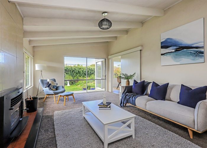  at 6 Roskilda Crescent, Taradale, Napier