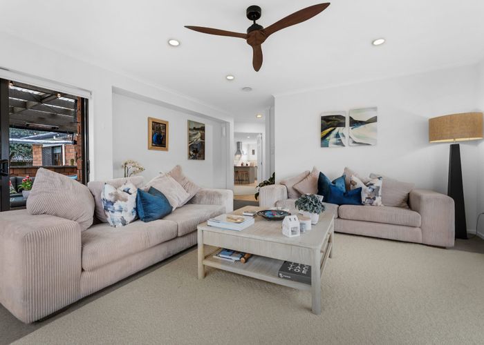  at 32 Broadhurst Road, Flat Bush, Manukau City, Auckland