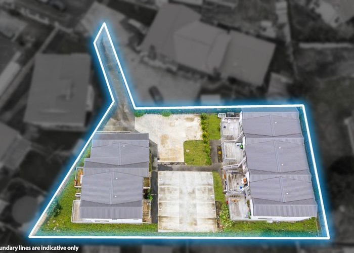  at 4/15 Rush Place, Mangere, Manukau City, Auckland