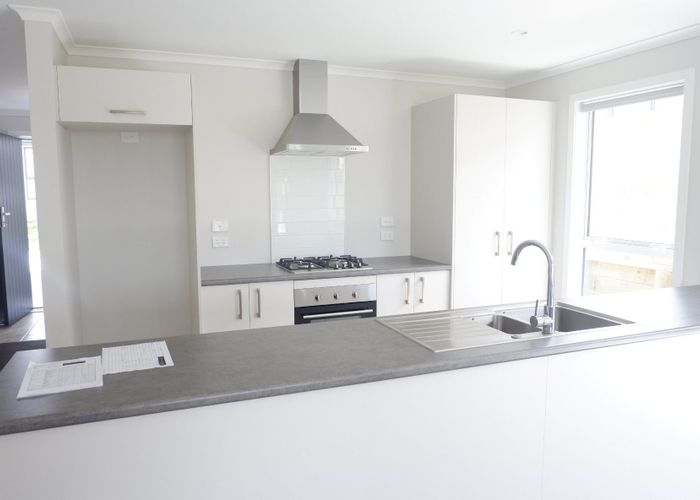  at 68 Pragma Rise, Huntington, Hamilton