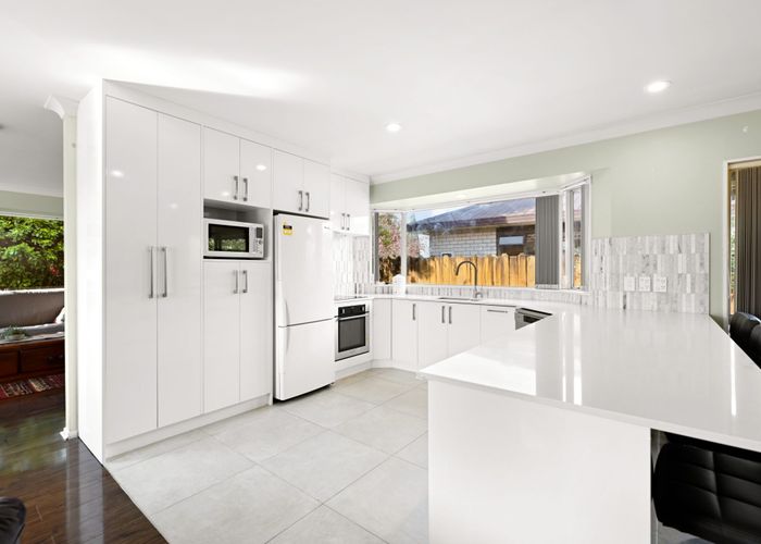  at 2 Kingsford Mews, Hamilton East, Hamilton, Waikato
