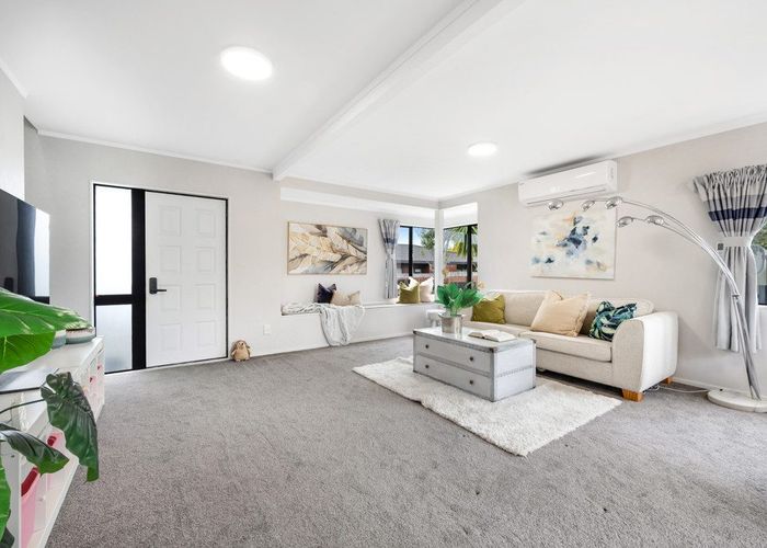  at 53A Frank Nobilo Drive, Golflands, Manukau City, Auckland