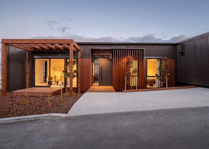  at 8 McGregor Lane, Town Centre, Queenstown-Lakes, Otago