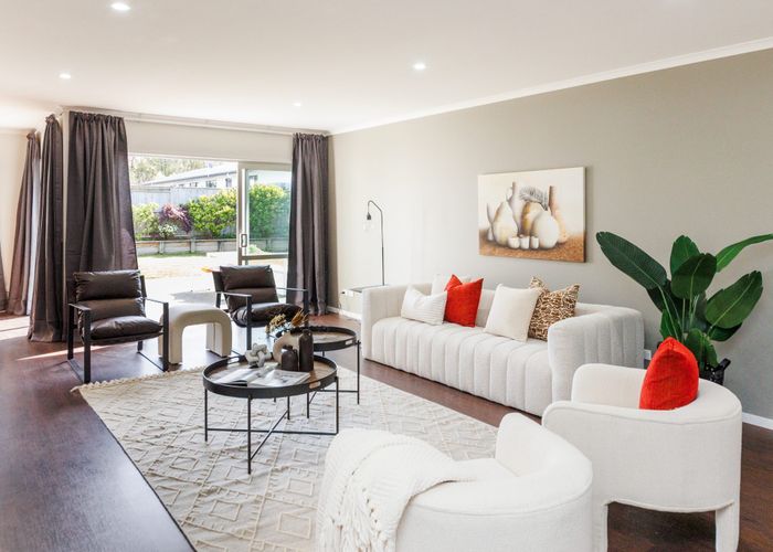  at 15 Coutts Way, Fitzherbert, Palmerston North
