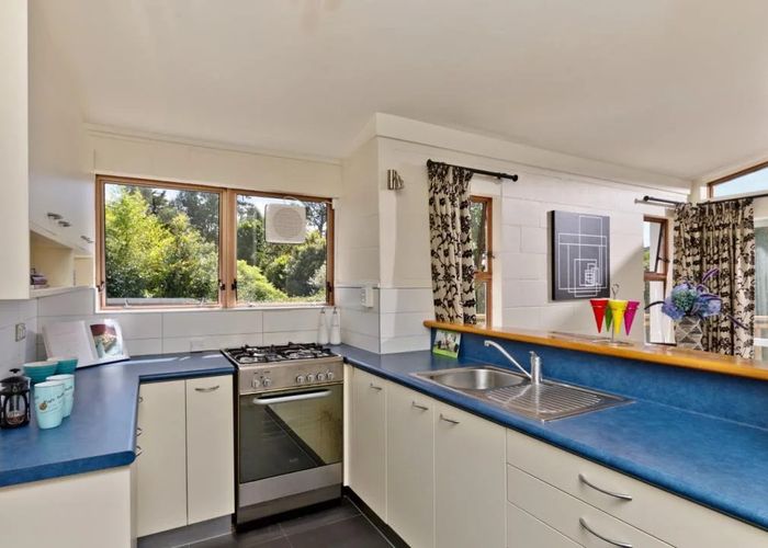  at 1/72 Mountbatten Avenue, Hillcrest, North Shore City, Auckland