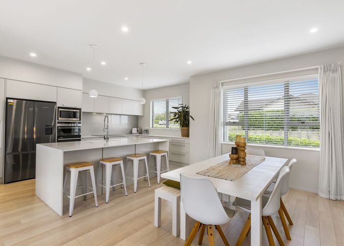  at 22 Mahutonga Avenue, Beachlands, Auckland