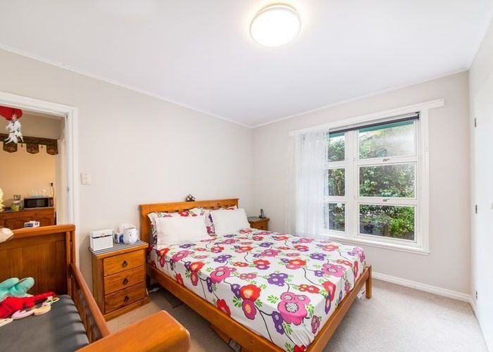  at 2/4 Erson Avenue, Royal Oak, Auckland