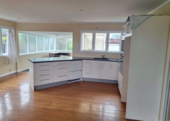  at 71 Hamlin Road, Mount Wellington, Auckland City, Auckland
