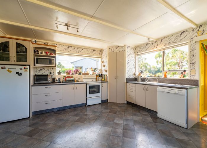  at 221 Ardgowan Road, Ardgowan, Oamaru