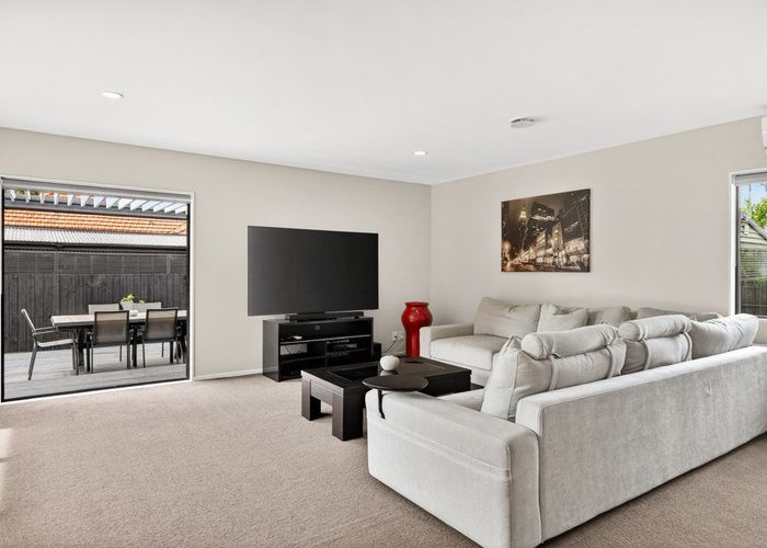  at 32a Harding Avenue, Mount Wellington, Auckland City, Auckland