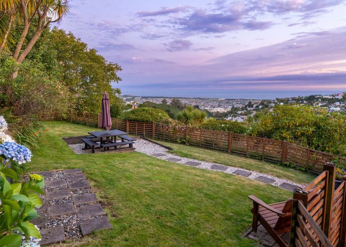  at 31 Lawrence Street, Mornington, Dunedin