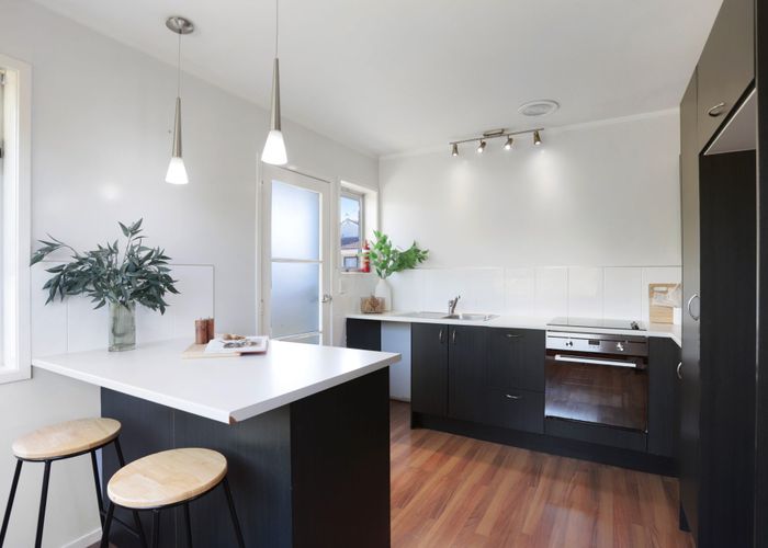  at 1/83 Glendale Road, Glen Eden, Waitakere City, Auckland