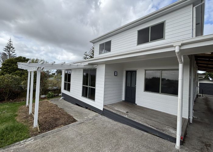  at 13a Verbena, Birkdale, North Shore City, Auckland